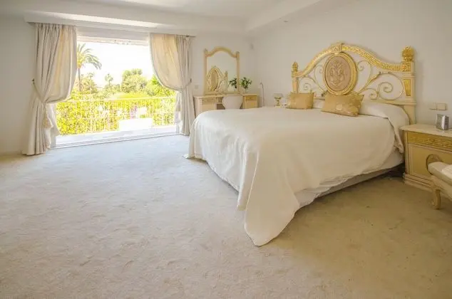 Villa, 5 Yatak Odası, Kişiye Özel Havuzlu