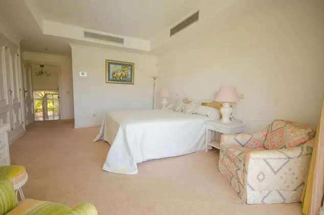 Villa, 5 Yatak Odası, Kişiye Özel Havuzlu