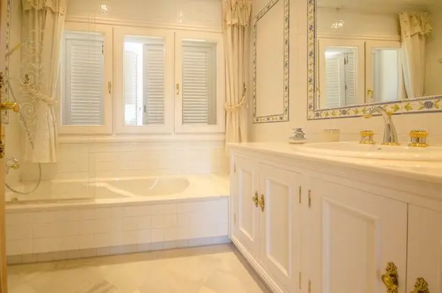 Villa, 5 Yatak Odası, Kişiye Özel Havuzlu
