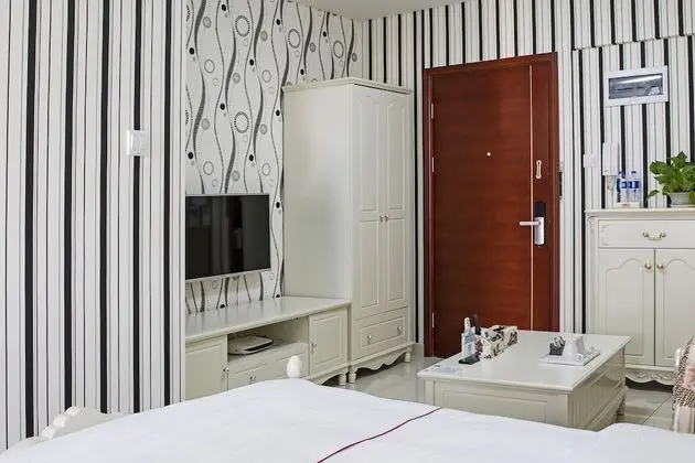 Royal Tek Büyük Yataklı Oda