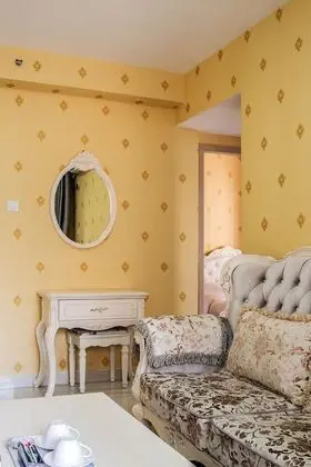 Royal Tek Büyük Yataklı Oda