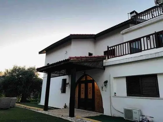 Villa, 4 Yatak Odası, Şömine