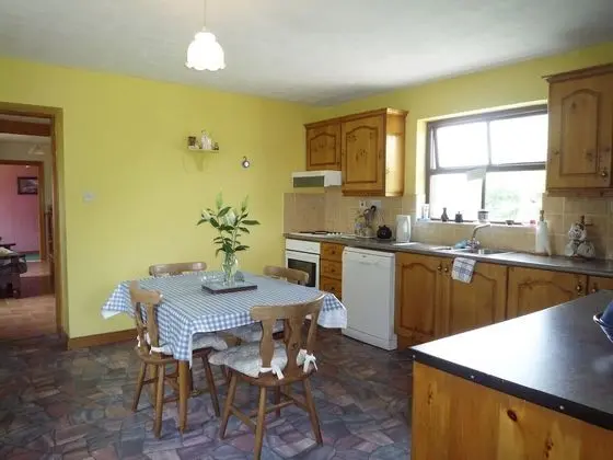 Kır Evi, 2 Yatak Odası, Mutfak