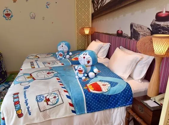 Family Tek Büyük Yataklı Oda