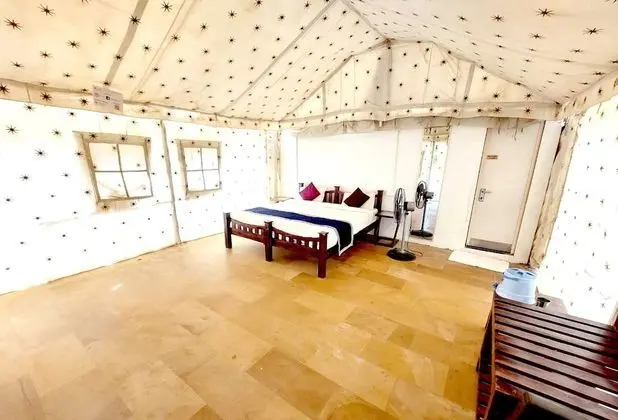 Deluxe Çadır, 1 Çift Kişilik Yatak, Sigara İçilmez