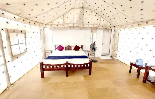Deluxe Çadır, 1 Çift Kişilik Yatak, Sigara İçilmez