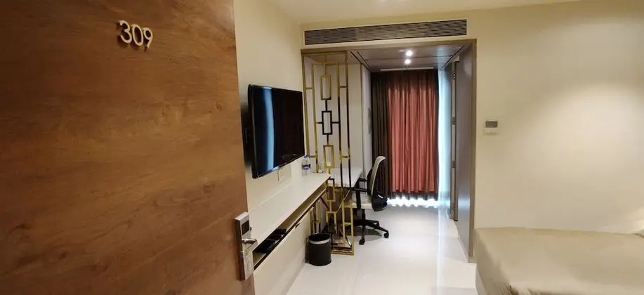 Deluxe Tek Büyük veya İki Ayrı Yataklı Oda