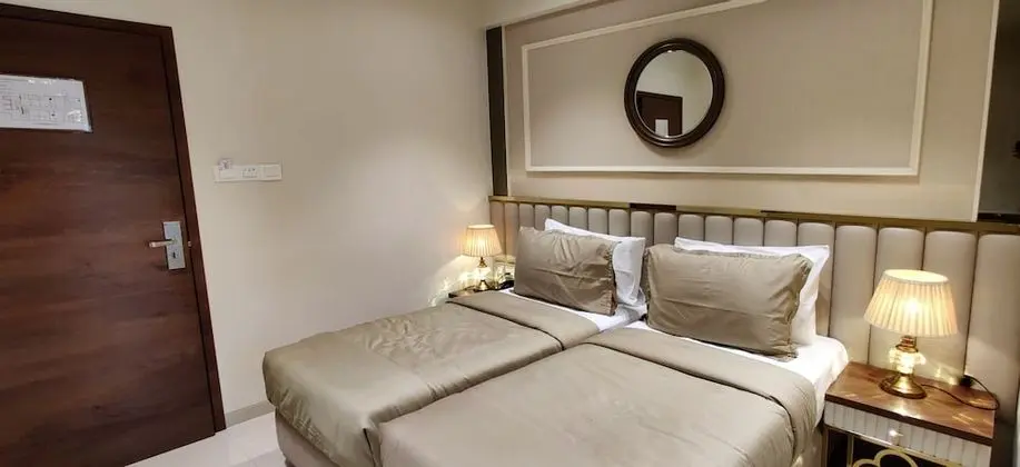 Deluxe Tek Büyük veya İki Ayrı Yataklı Oda