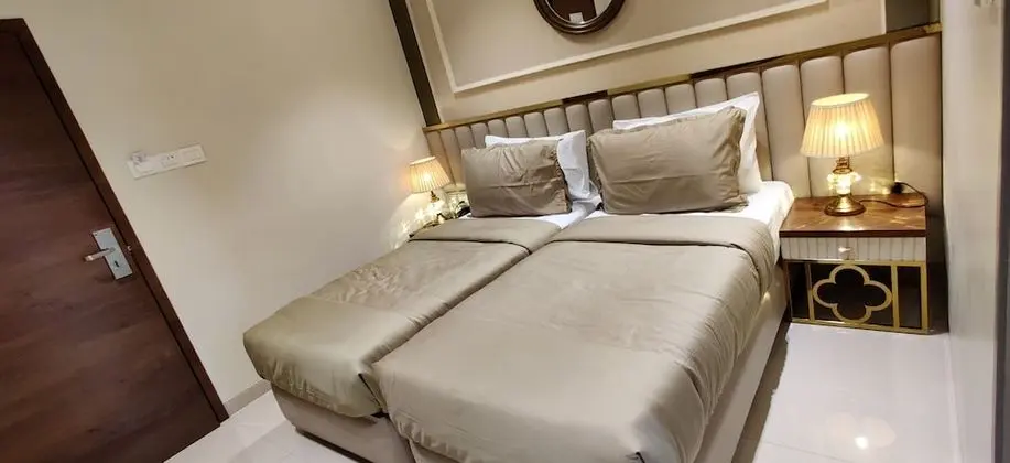 Deluxe Tek Büyük veya İki Ayrı Yataklı Oda