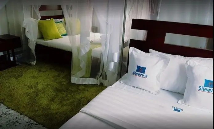 Deluxe Üç Kişilik Oda