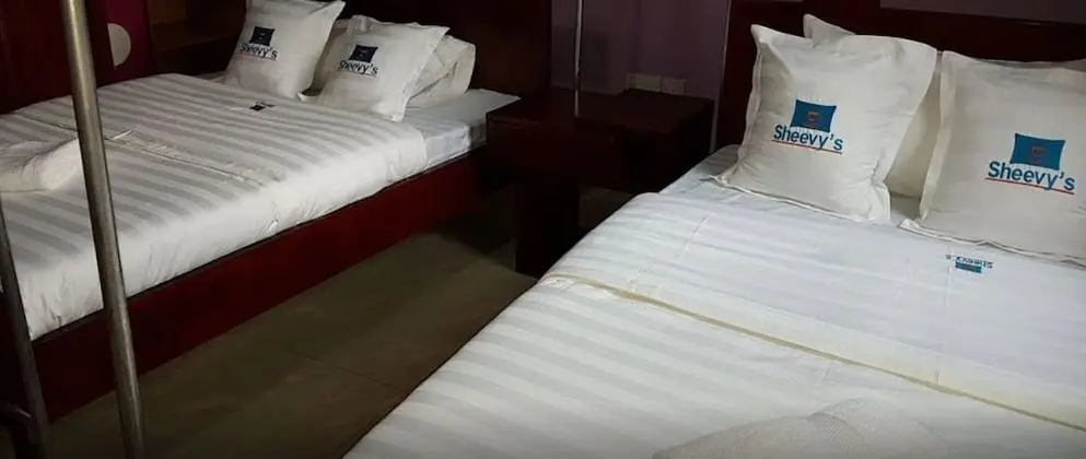 Deluxe Üç Kişilik Oda
