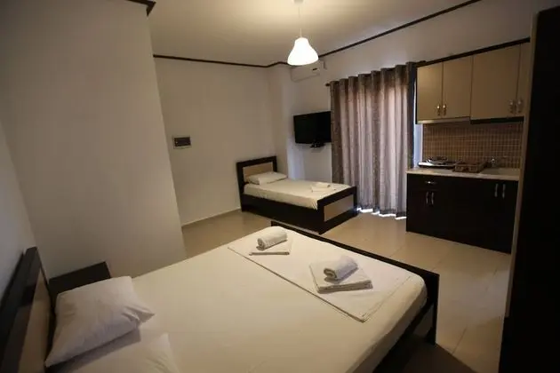 Üç Kişilik Oda, Balkon