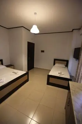 Üç Kişilik Oda, Balkon