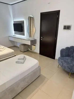 Üç Kişilik Oda, Balkon