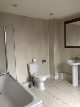 Tek Büyük veya İki Ayrı Yataklı Oda