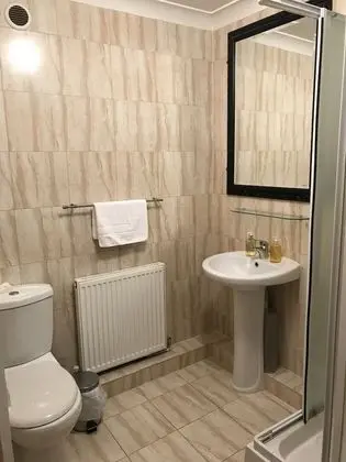 Tek Büyük veya İki Ayrı Yataklı Oda