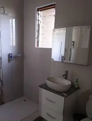 Basic Tek Büyük Yataklı Oda, 1 Çift Kişilik Yatak