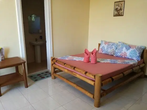 Comfort Tek Büyük veya İki Ayrı Yataklı Oda, 4 Yatak Odası, Havuz Kenarı
