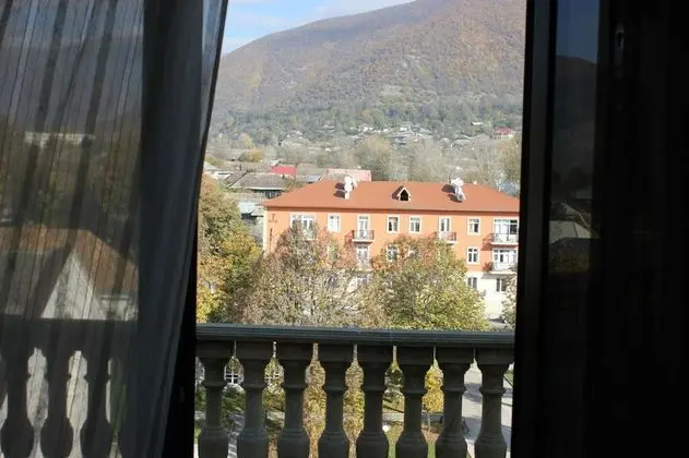 Standard Tek Büyük Yataklı Oda, Dağ Manzaralı