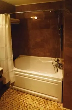 Standard Tek Büyük Yataklı Oda, Dağ Manzaralı