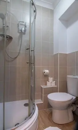 Standard Tek Büyük Yataklı Oda, Banyolu/Duşlu