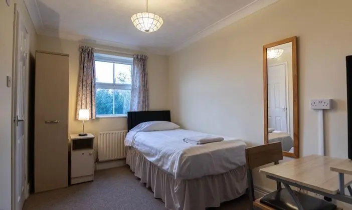 Standard Tek Kişilik Oda, Banyolu/Duşlu