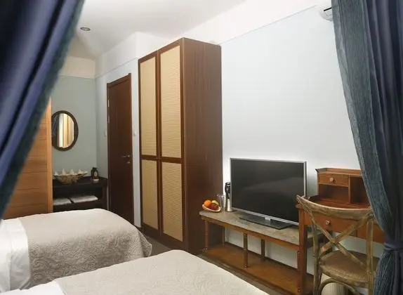Basic Tek Büyük veya İki Ayrı Yataklı Oda
