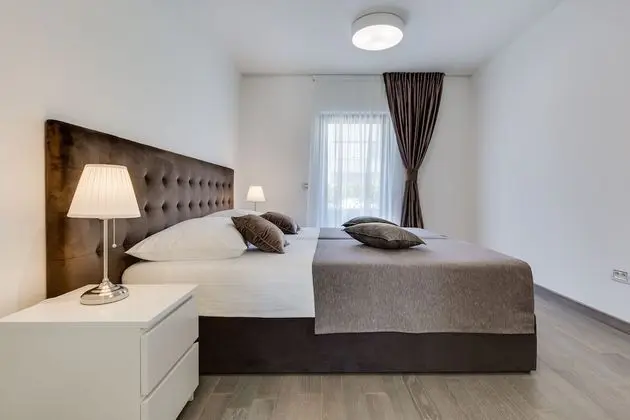 Luxury Apart Daire, 2 Yatak Odası, Sıcak Su Havuzu, Kısmi Deniz Manzaralı