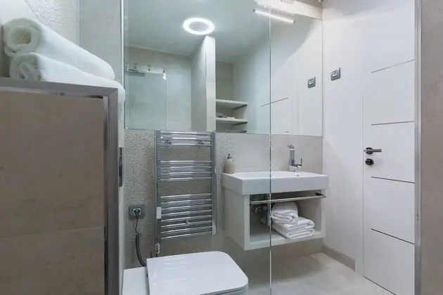 Luxury Apart Daire, 2 Yatak Odası, Sıcak Su Havuzu, Kısmi Deniz Manzaralı