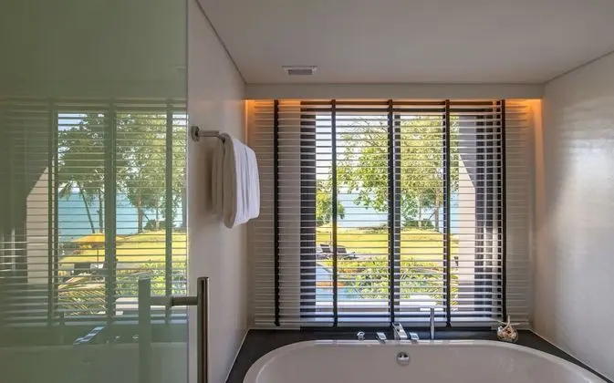 Shellsea Pool Access