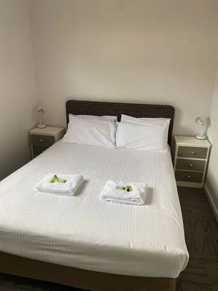 2 Bedroom Studio