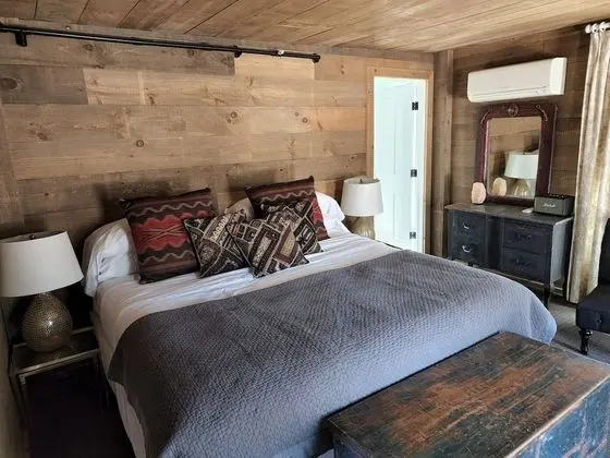 Oda, 1 En Büyük (King) Boy Yatak (Main House King)