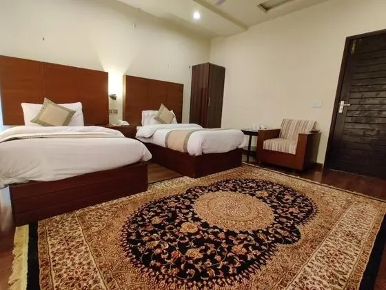 Deluxe Tek Büyük Yataklı Oda