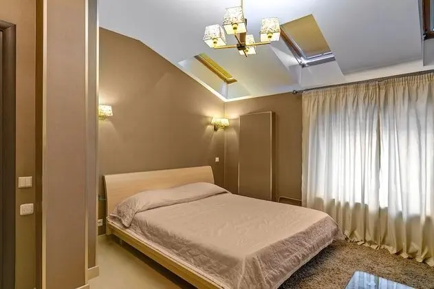 Basic Tek Büyük Yataklı Oda