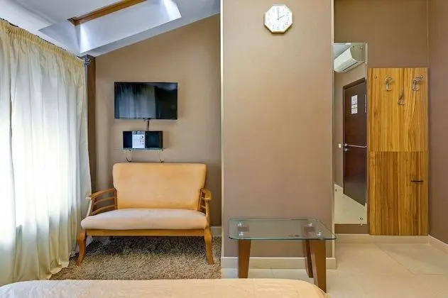 Basic Tek Büyük Yataklı Oda