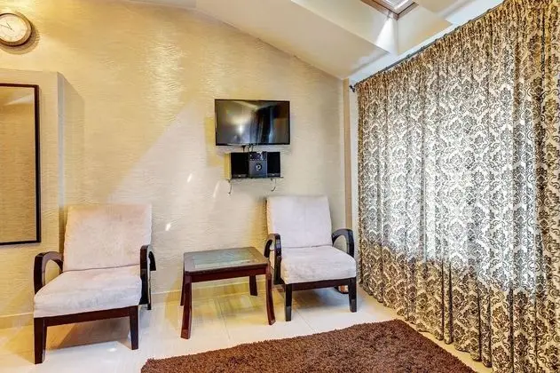 Basic Tek Büyük Yataklı Oda