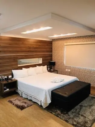 Deluxe Stüdyo Süit