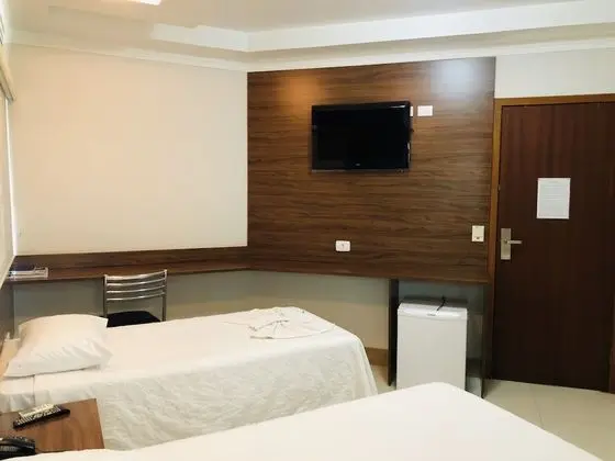 Deluxe Tek Büyük veya İki Ayrı Yataklı Oda