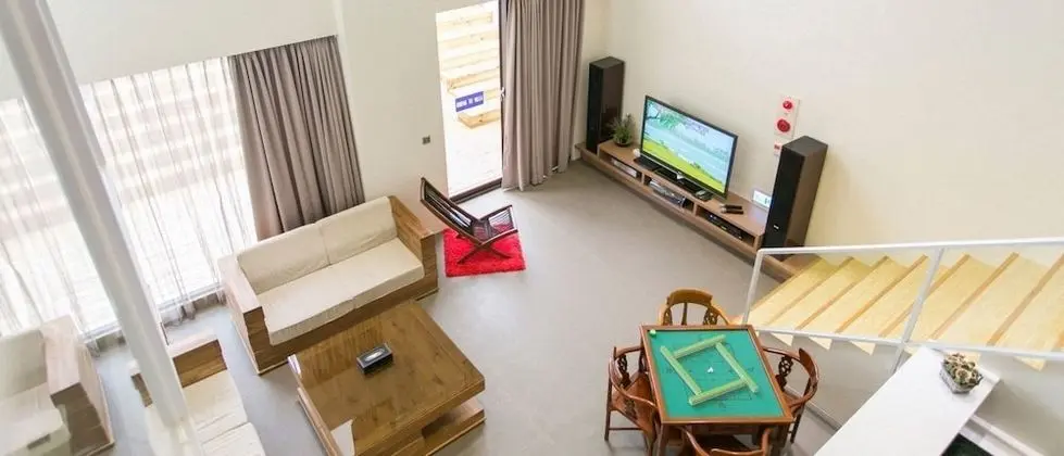 Villa (4-14PAX)