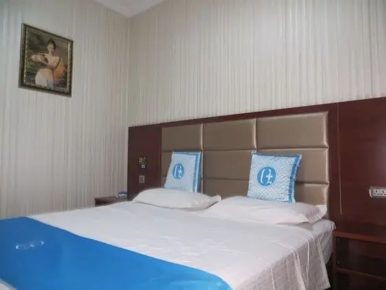 Exclusive Tek Büyük Yataklı Oda