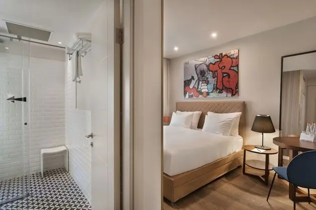 Classic Tek Büyük veya İki Ayrı Yataklı Oda