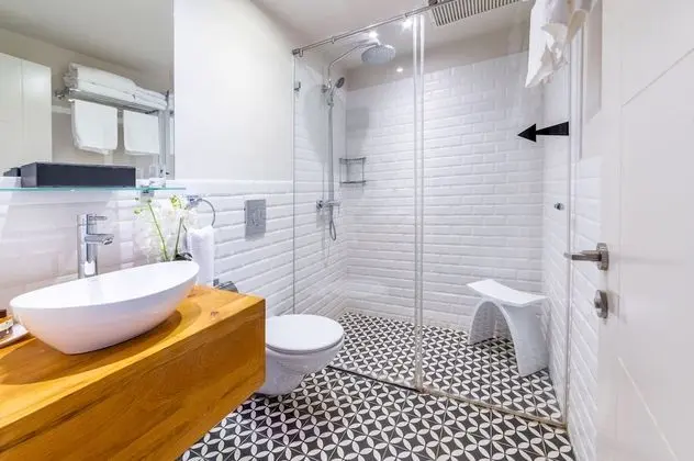 Superior Tek Büyük veya İki Ayrı Yataklı Oda