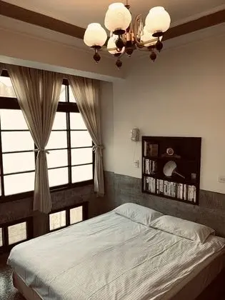 Classic Tek Büyük Yataklı Oda
