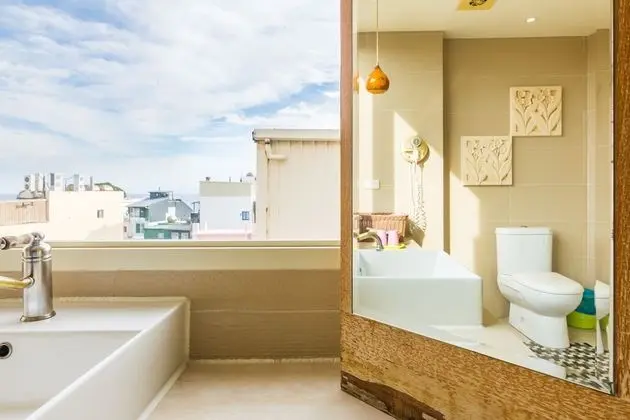 Deluxe Tek Büyük Yataklı Oda, Küvet, Okyanus Manzaralı