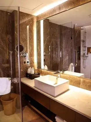 Deluxe Süit, Nehir Manzaralı