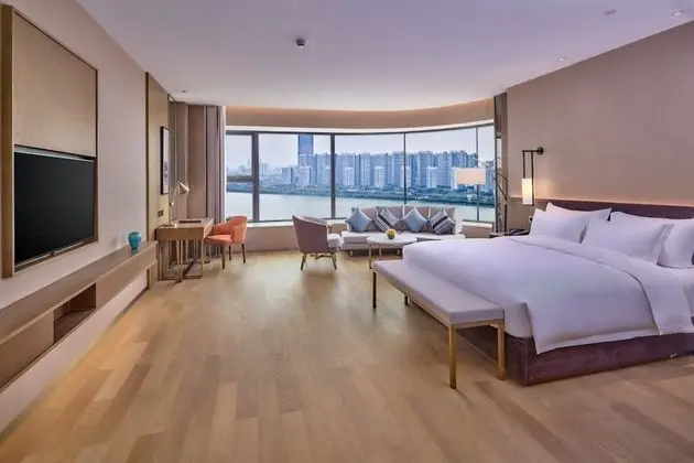 Deluxe Tek Büyük Yataklı Oda, Nehir Manzaralı
