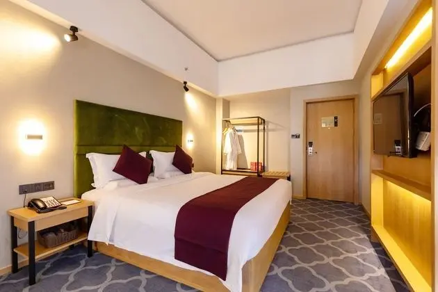 Deluxe Tek Büyük Yataklı Oda