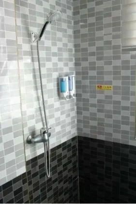 Premium Tek Büyük Yataklı Oda