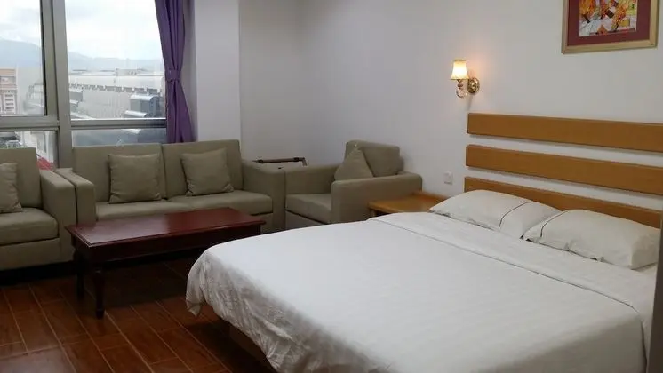 Deluxe Tek Büyük Yataklı Oda