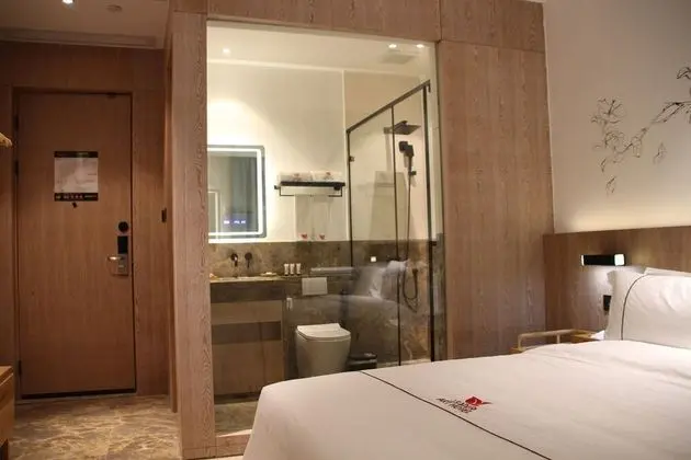 Classic Tek Büyük Yataklı Oda